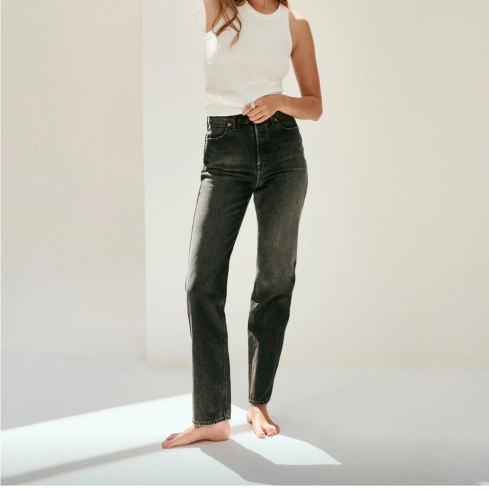Alex Mill Women's Straight Leg Jeans in Washed Black